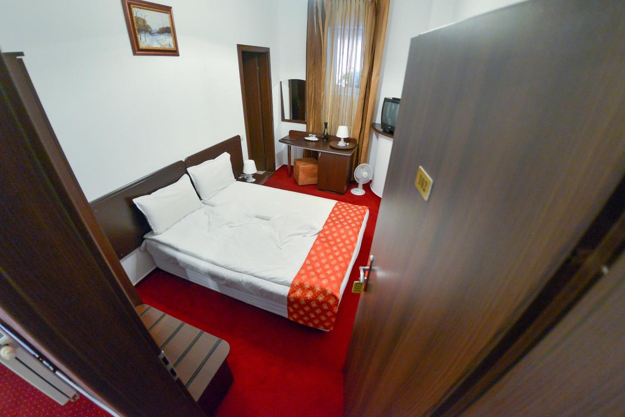 Pension Happy Day - Motorcycle Friendly Sibiu Exterior foto